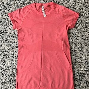 Lululemon Swiftly Tech short sleeve crew